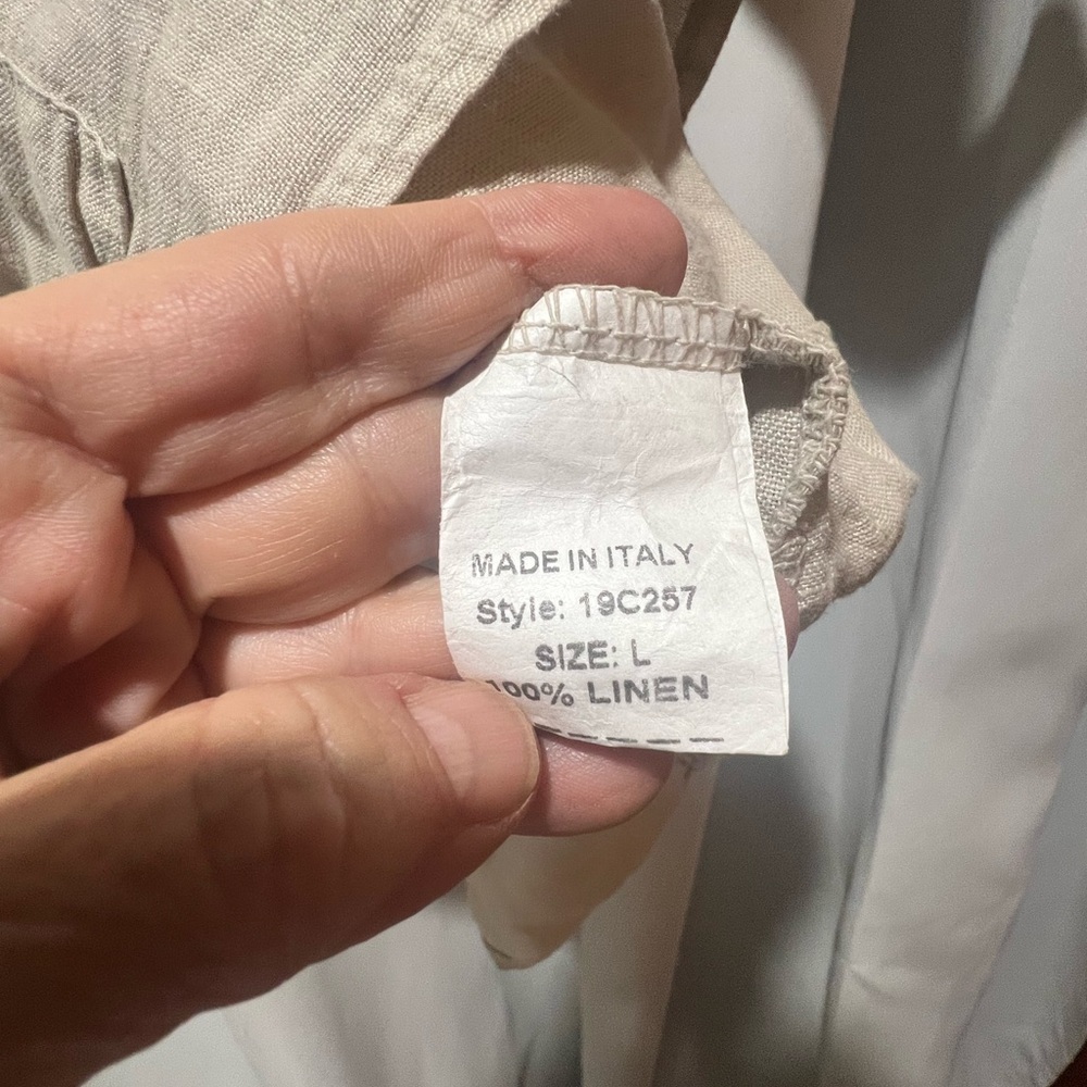 Francesca’s Bettini 100% Linen Beige Top | Relaxed Fit Patch Pocket Blouse - Picture 4 of 5